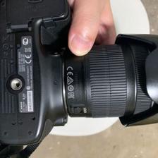 佳能70d多少钱(佳能eos70d多少钱)